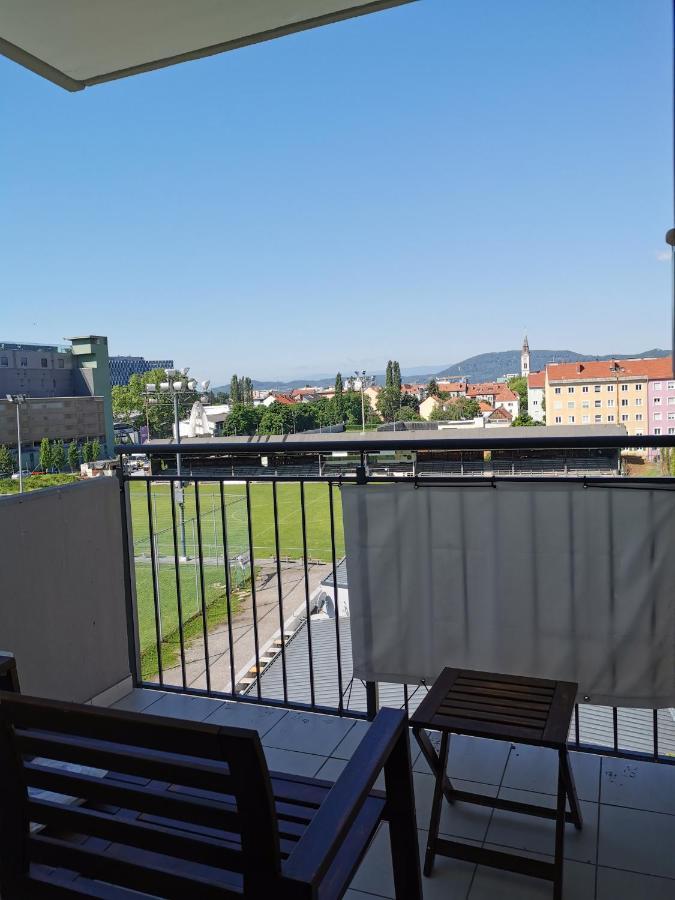 Citycenter Apartment Stadthalle グラーツ エクステリア 写真